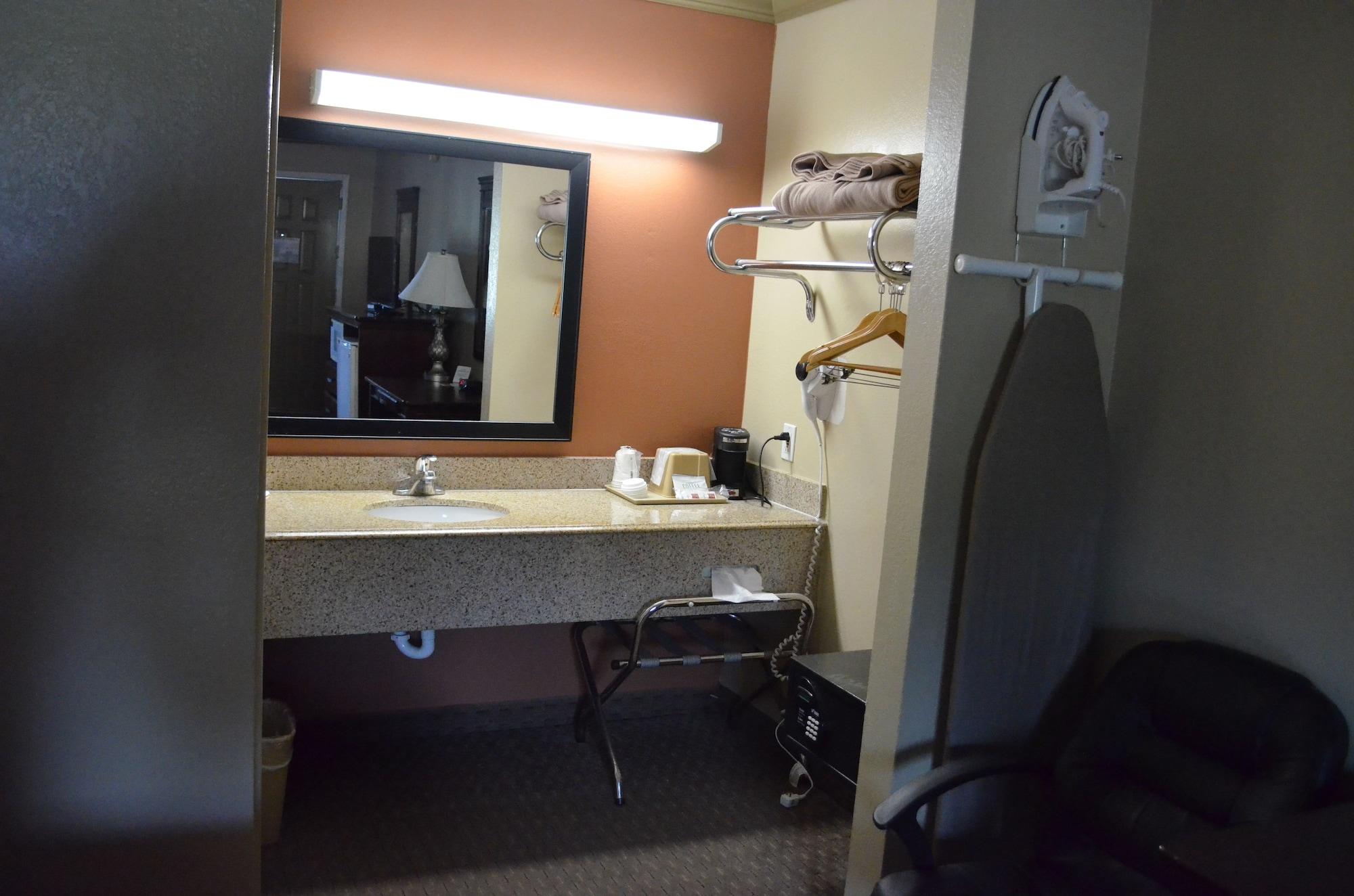 Hill Country Inn And Suite 코퍼러스 코브 외부 사진