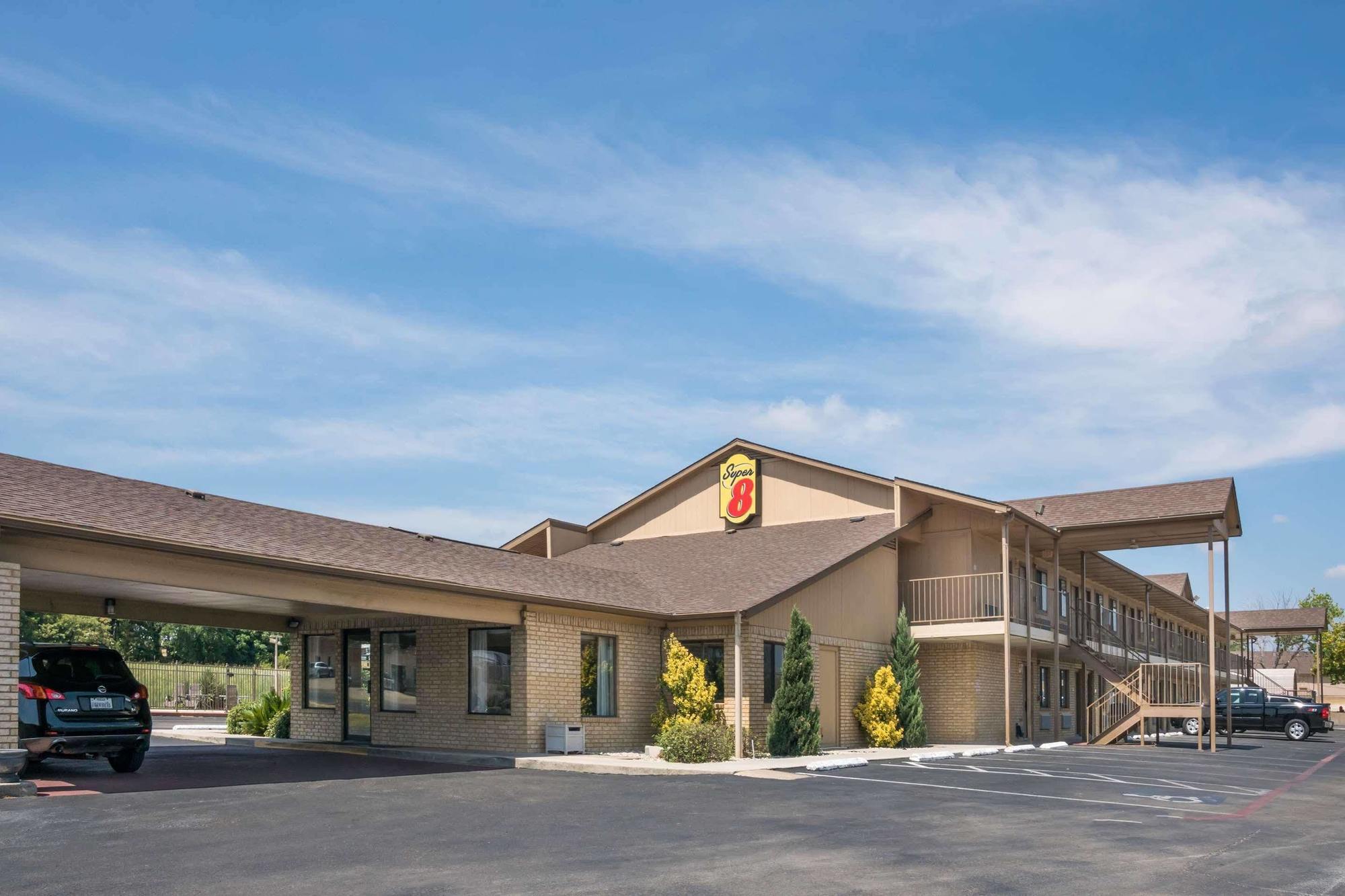 Hill Country Inn And Suite 코퍼러스 코브 외부 사진